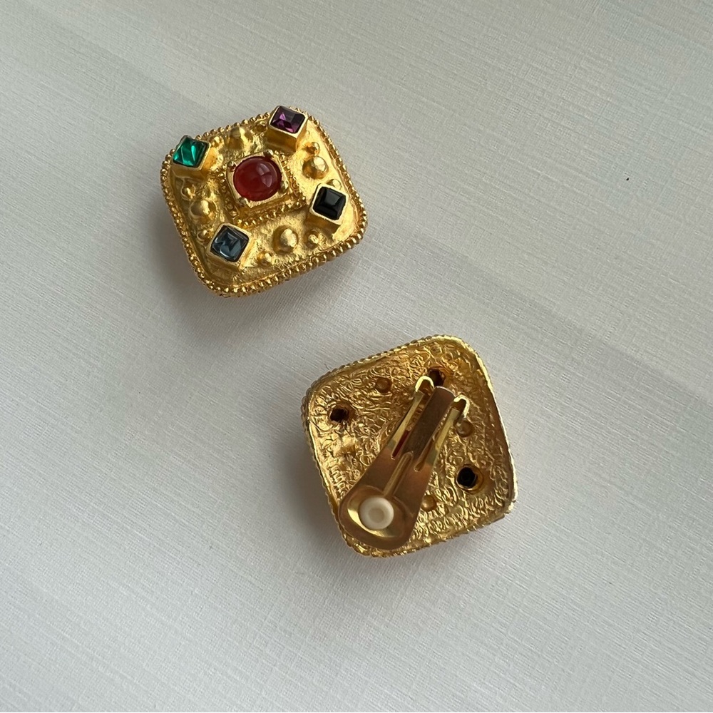 🍉Clip-On Earring Retro Vintage Gold Designer Baroque Egyptian Byzantine Lucite - Picture 5 of 8